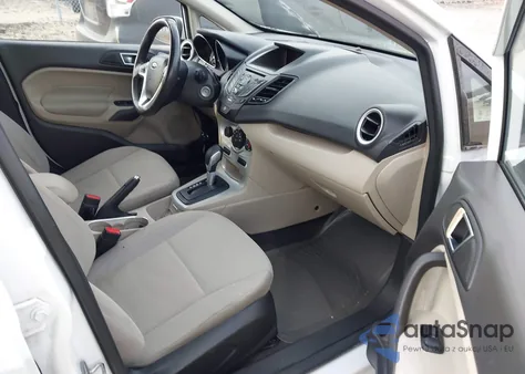 2016 Ford Fiesta Se z USA, uszkodzony, nr VIN 3FADP4EJ2GM182609